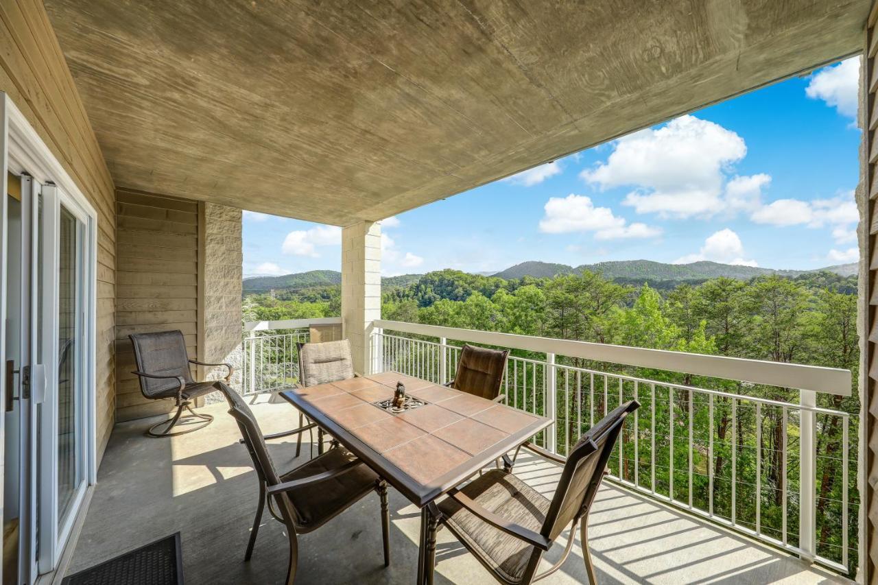 Star Gazing Whispering Pines 644 Apartment Pigeon Forge Exterior photo